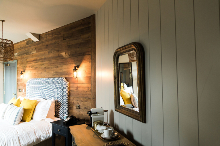 Bedroom 3, Gara Rock, Devon
