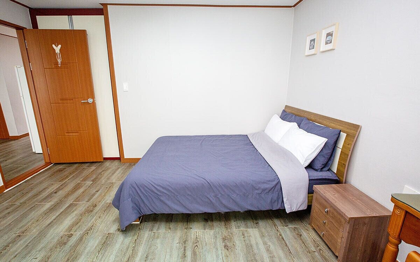 Bedroom 2, Haesol Maru Pension Taean, Taean