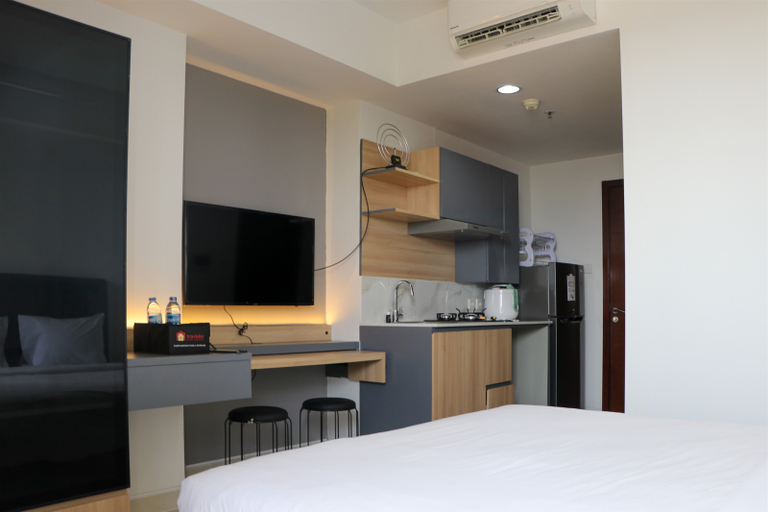 Bedroom 2, Good Deal and Comfy Studio West Vista Apartment By Travelio, Jakarta Barat