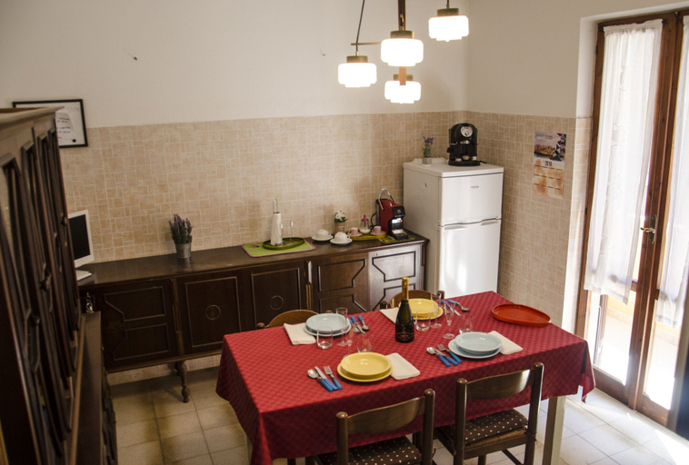 Others 4, Casa Tonno, Sassari