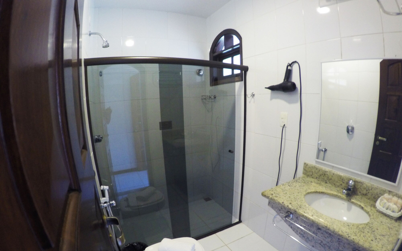 Bathroom 4, Recreio da Praia, Angra dos Reis