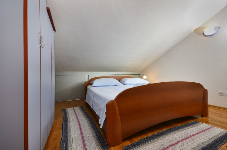 Bedroom 2, House Topic, Baška Voda