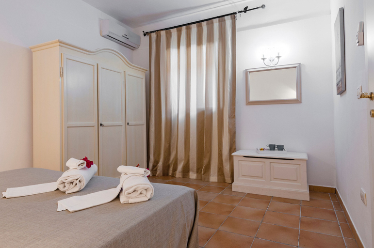 Bedroom 3, STELLA DEL MARE APARTMENTS, Syracuse