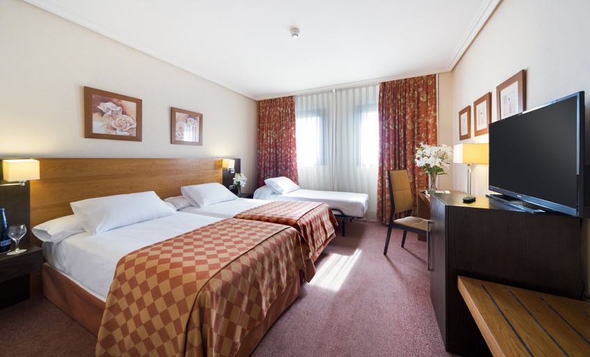 Bedroom 3, Hotel Exe Getafe, Madrid