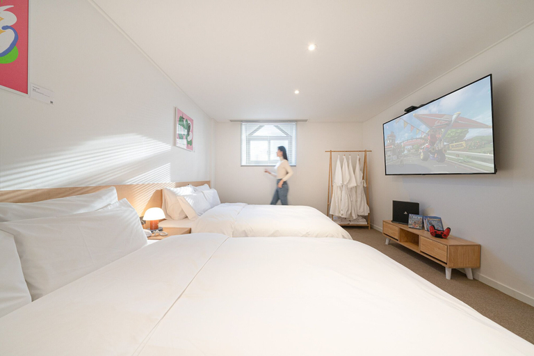 Bedroom 3, Anook Hotel Guri, Guri