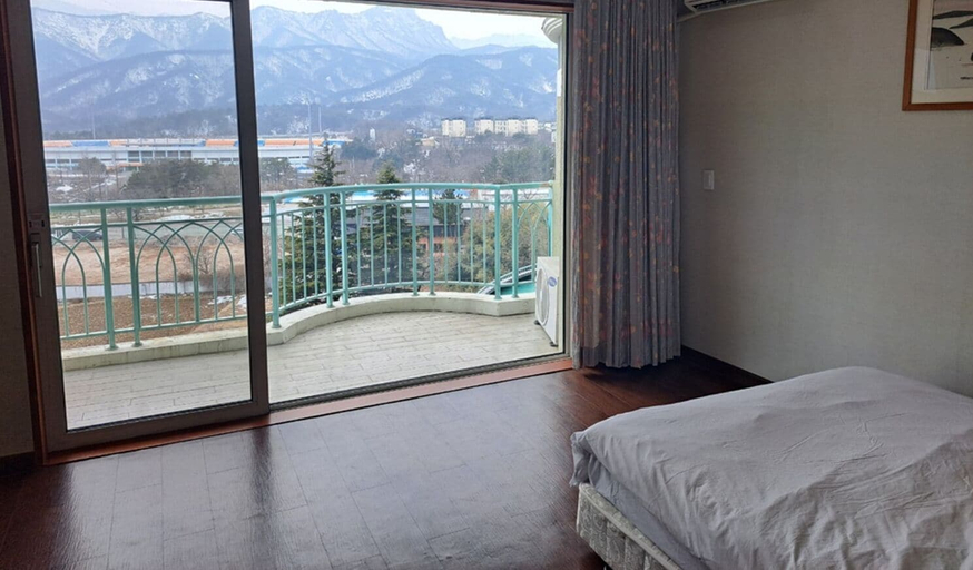 Bedroom 3, Seorak Pine Resort, Sokcho