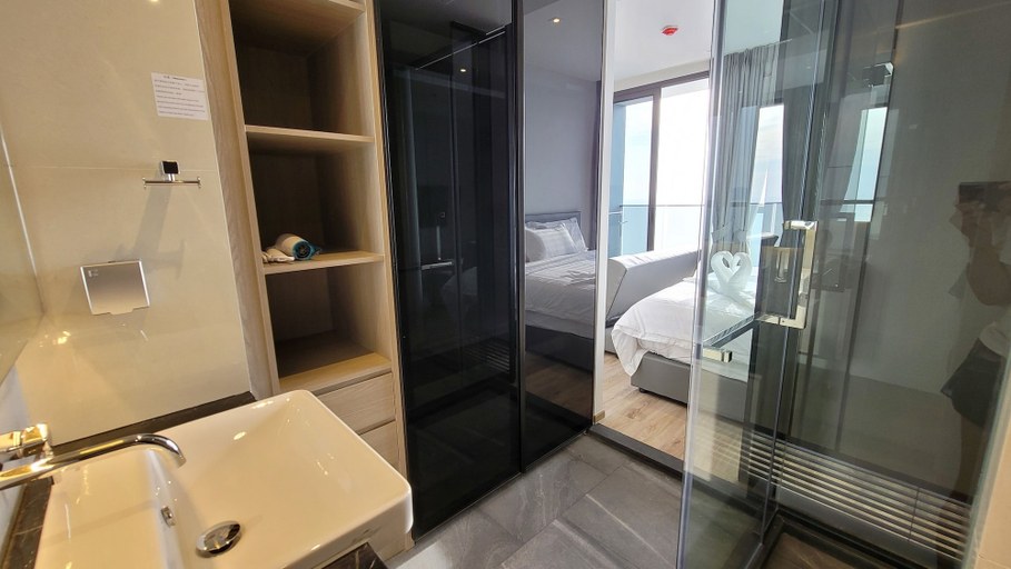 Bathroom 2, The Andromeda Condominium, Pattaya