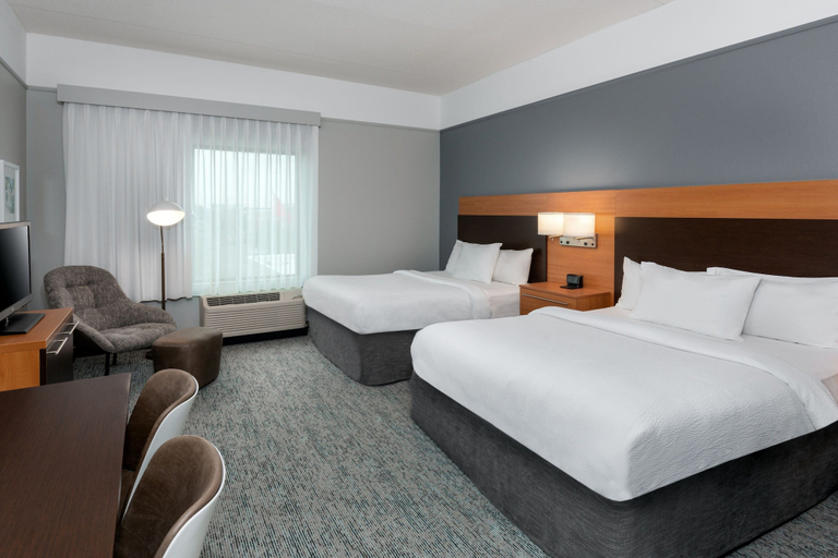 Bedroom 3, TownePlace Suites Buffalo Airport, Erie