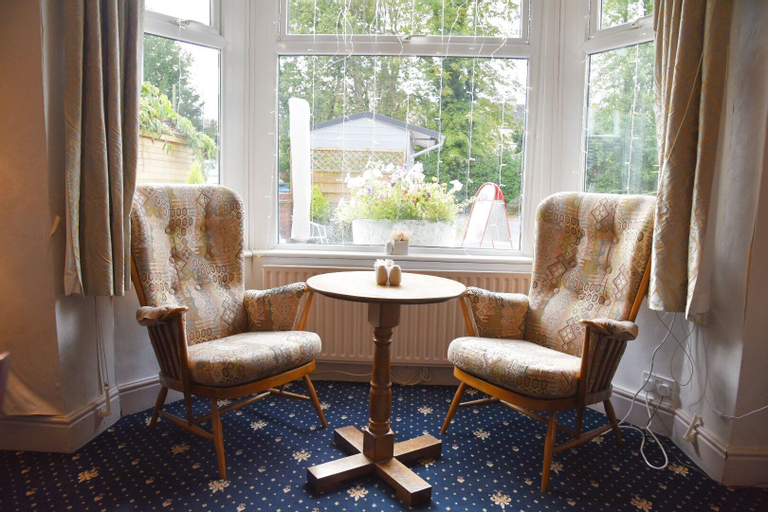 Food & Drinks 5, Crystal Hotel, Cambridgeshire