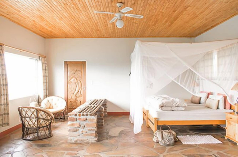 Bedroom 2, Toko Kamanjab Lodge & Safari, Kamanjab