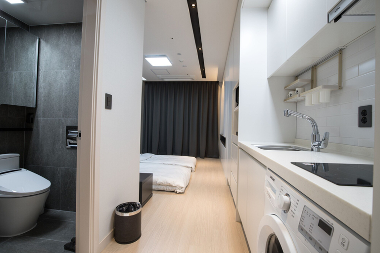Bathroom 5, Sunrise Hotel, Sokcho