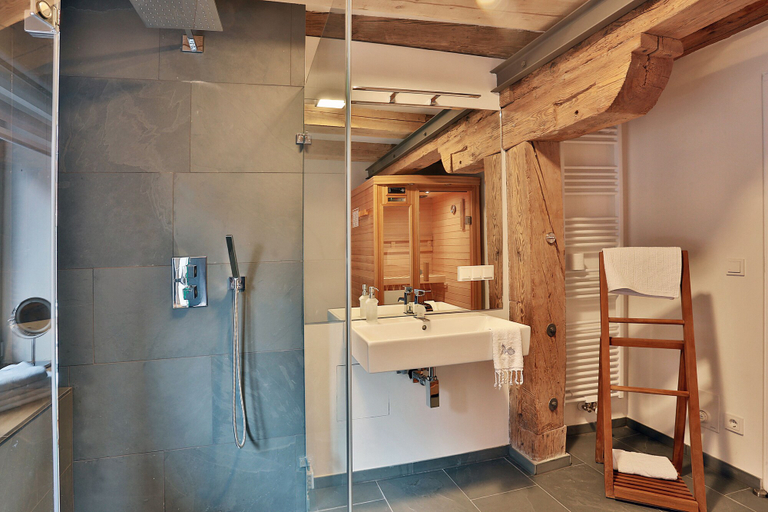 Bathroom 3, Backsteinspeicher Stralsund, Vorpommern-Rügen
