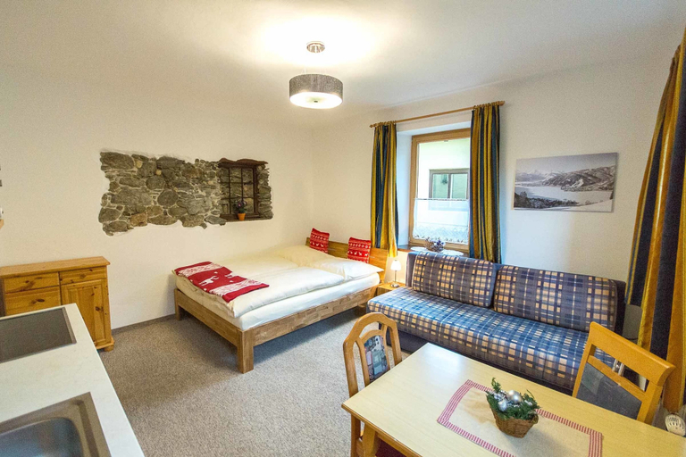 Bedroom 2, SKI-N-LAKE City Apartments, Zell am See