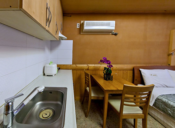 Others 5, Drama Motel, Boryeong