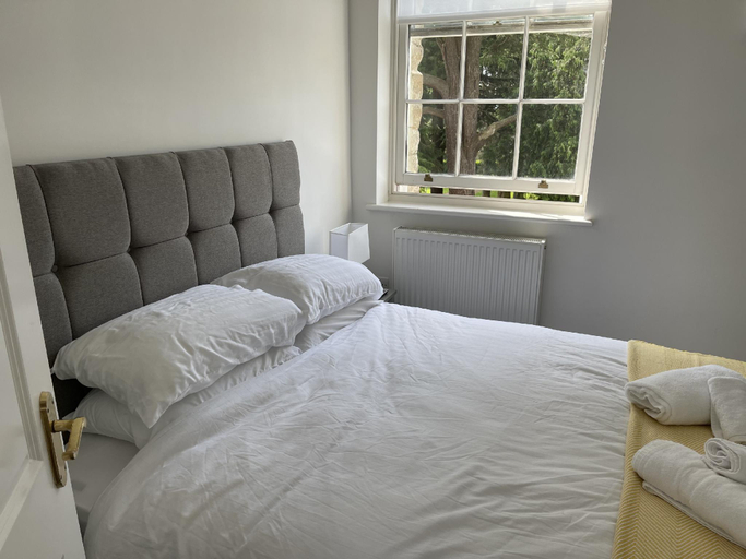 Bedroom 2, St Andrews Apartments, Kent