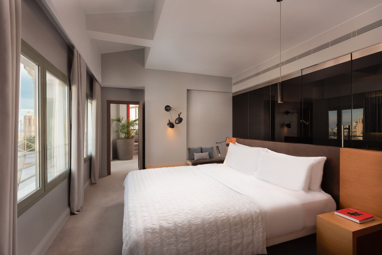 Bedroom 3, Le Meridien Barcelona, Barcelona