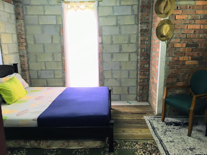 Bedroom 3, Nurin Cottage: Tranquil Rustic Retreat, Bentong