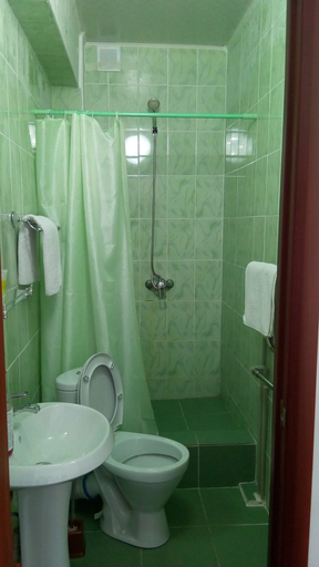 Bathroom, Pana Inn, Almaty