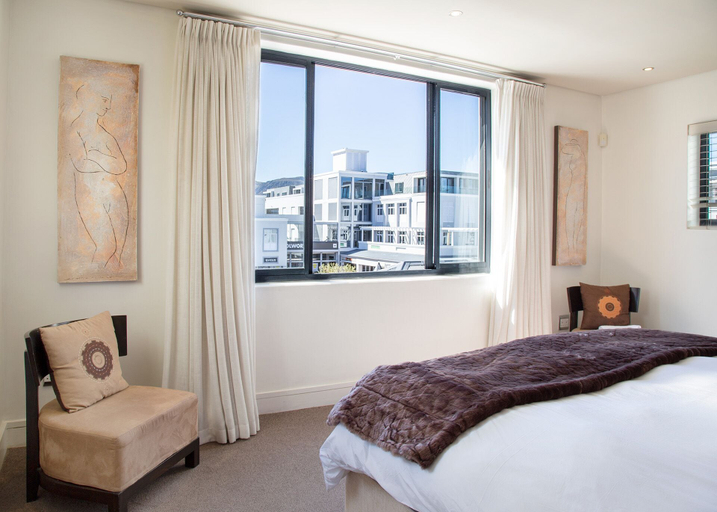 Bedroom 3, Marine Square Luxury Suites, Overberg