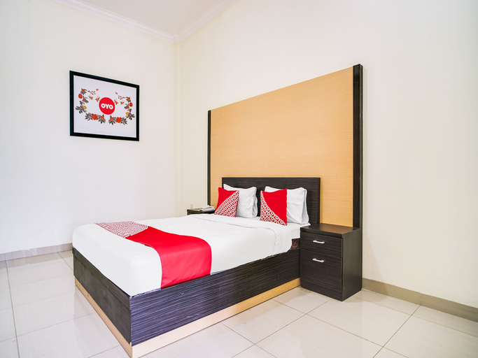 Bedroom 1, Capital O 540 Esther Hotel, North Tapanuli