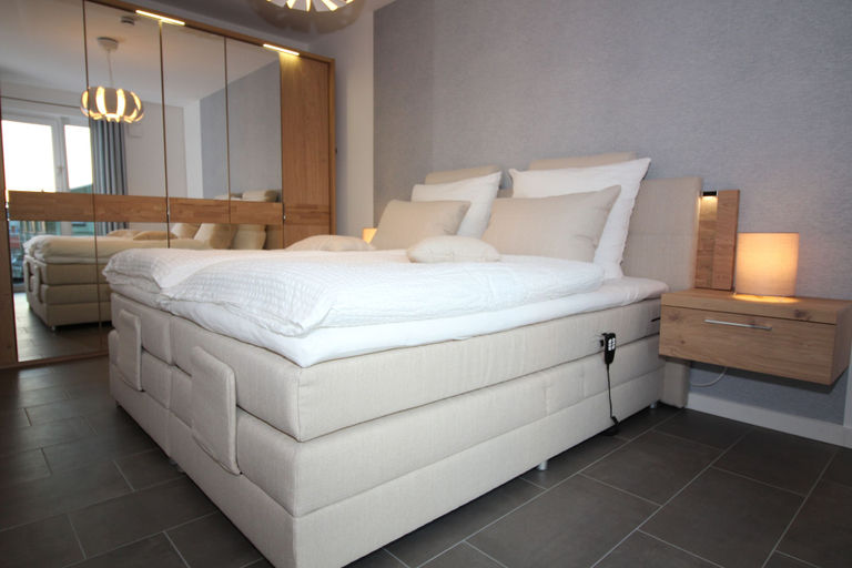 Bedroom 2, Wohnen am Yachthafen W46, Cuxhaven
