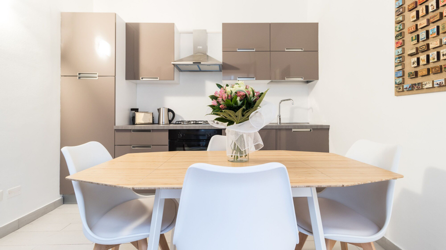 Dining Room 1, Italianway - Corso Cavallotti 223, Imperia