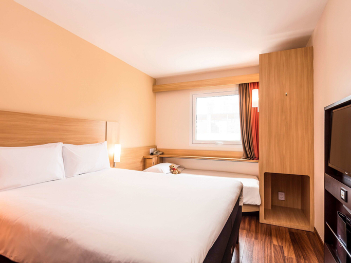 Bedroom 10