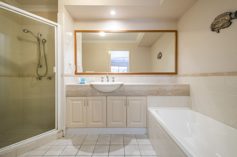 Bathroom 3, Breather 2/44 Beachside Way, Clarence Valley- Coast