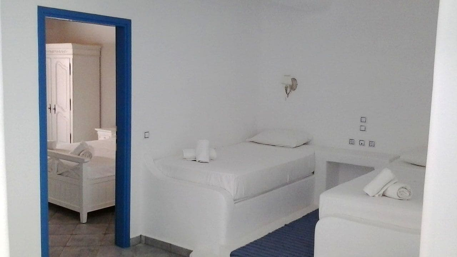 Bedroom 3, Viva Mare Hotel, Peloponnese