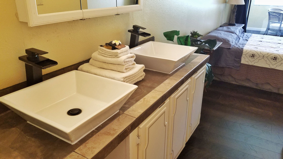 Wainaku Villa Vacation Rental, Hawaii