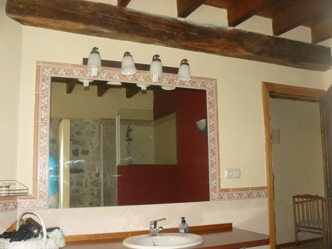 Bathroom, Casa del Tesoro, Asturias