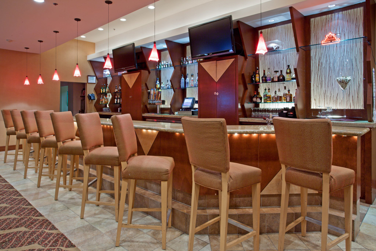 Food & Drinks 3, Crowne Plaza HOUSTON MED CTR-GALLERIA AREA by IHG, Houston
