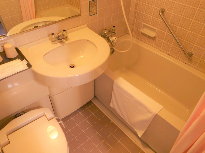 Bathroom 5, Ueno Frex Hotel, Iga