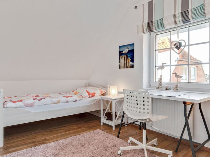Bedroom 3, Enticing Holiday Home in Oldenburg with Garden near Sea, Ostholstein