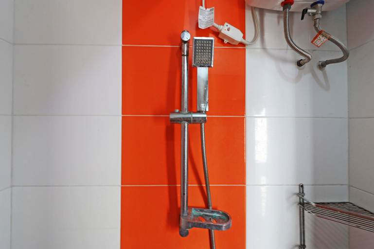 Bathroom 20