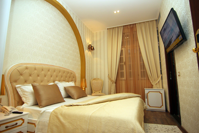 Bedroom 2, Hotel Boutique Restorant GLORIA, Tiranës
