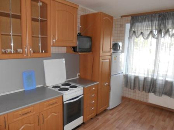 Others 5, Apartment on Kholodilnaya 116, Tyumen'