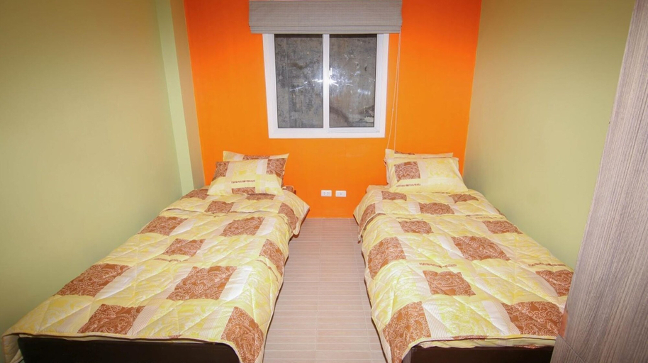 Bedroom 2, 4F8 Princeton bldg North Cambridge Condo, Baguio City