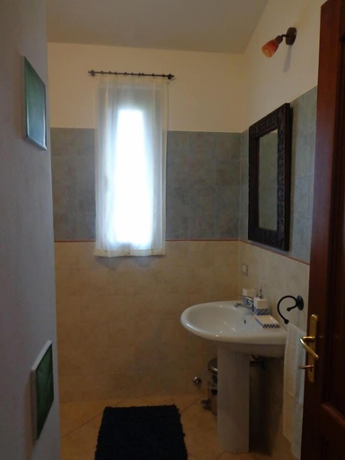Bathroom 3, Agriturismo Fontelupo, Rome