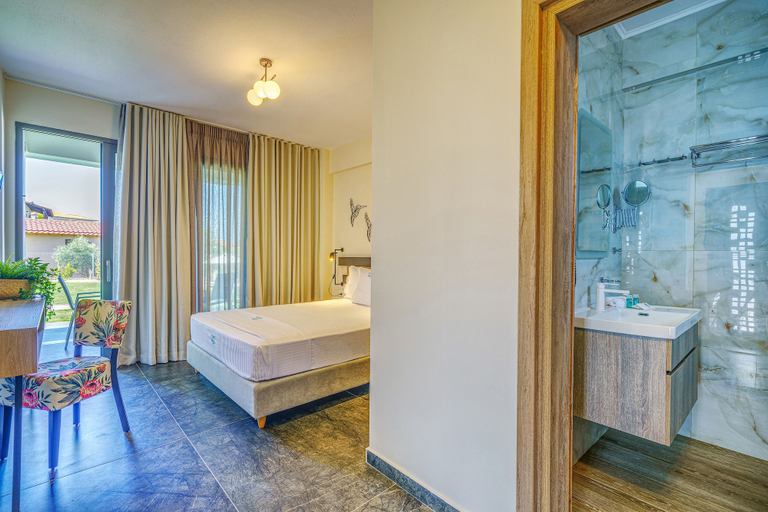 Bedroom 2, Miroes Suites, Central Macedonia