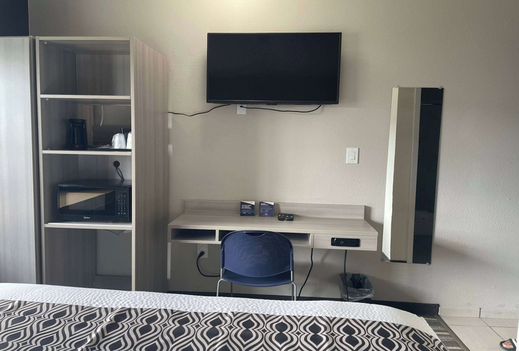 Bedroom 4, Microtel Inn & Suites by Wyndham Bossier City, Bossier