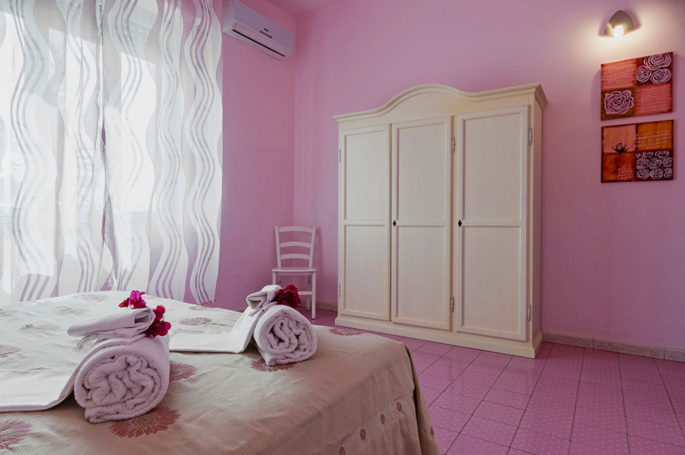 Bedroom 5, STELLA DEL MARE APARTMENTS, Syracuse