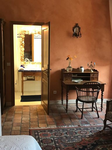 Bedroom 5, La Chancelière, Cher