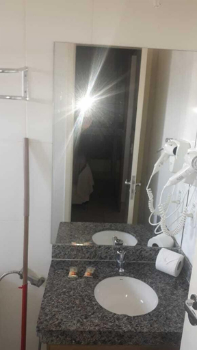 Bathroom, Lacqua di Roma, Caldas Novas