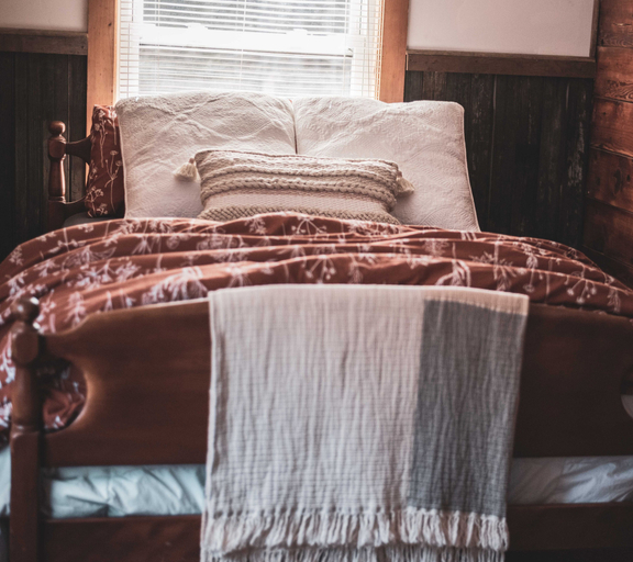 Bedroom 2, The Balsam Inn, Hamilton