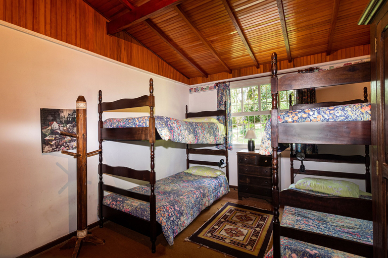 Bedroom 3, Vila Inglesa - Campos do Jord��o, Campo Limpo Paulista