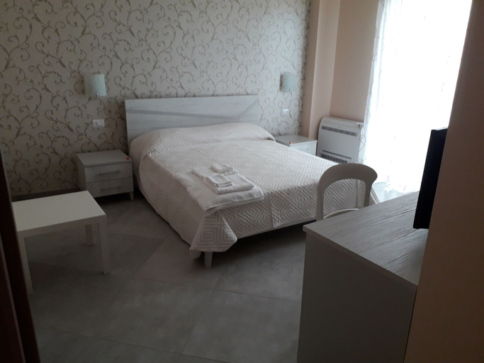 Bedroom 3, L'Aurora, Catania