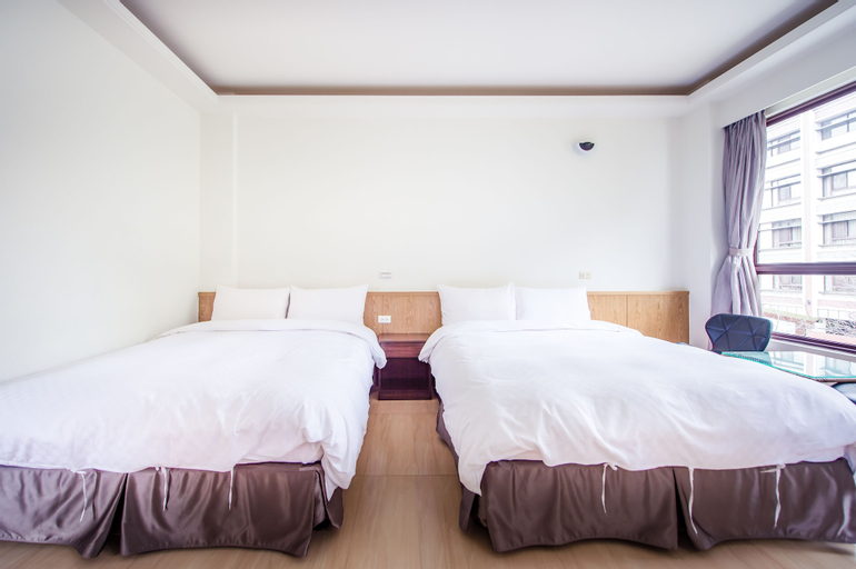 Bedroom 24