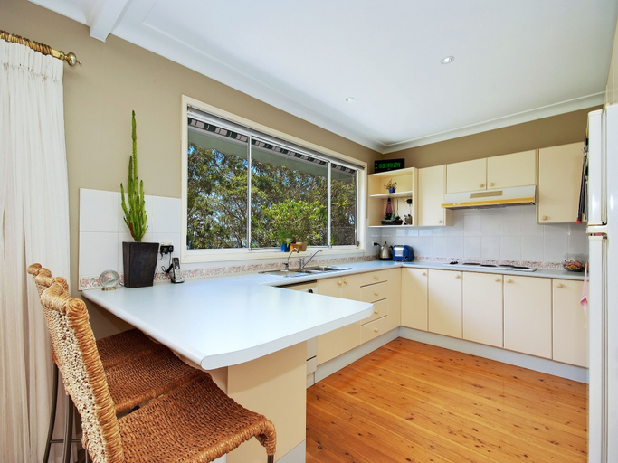 Others 4, The Bay Escape at Nelson Bay, Port Stephens