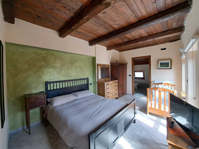 Bedroom 2, Agriturismo il Runch, Torino